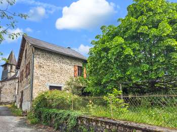 Vente maison 6 pièces Le Lonzac 19