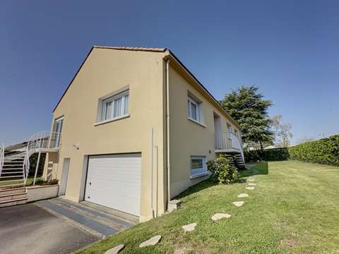 Vente maison 8 pièces Le Loroux-Bottereau 44