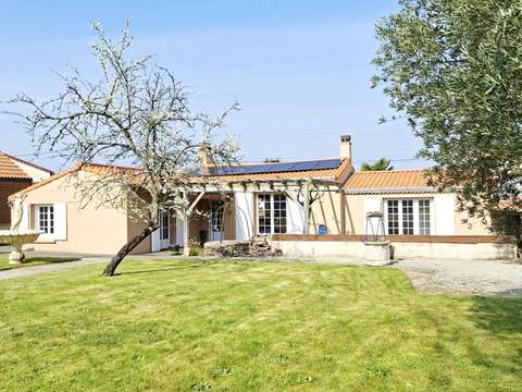 Vente maison 5 pièces Le Loroux-Bottereau 44