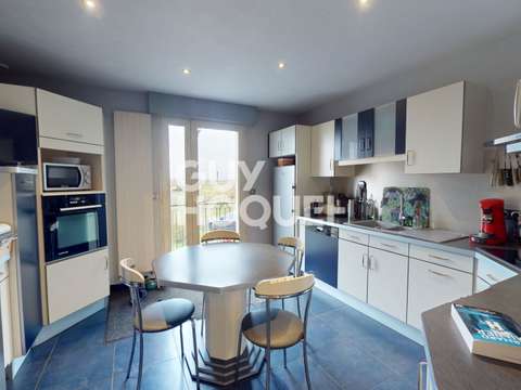 Vente maison 8 pièces