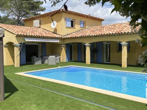 Vente maison 6 pièces Le Luc 83