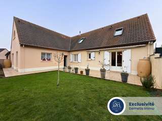 Vente maison 8 pièces