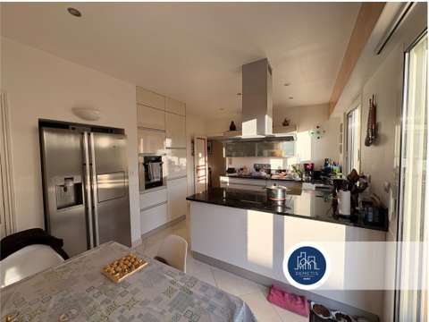 Vente maison 9 pièces Le Mans 72