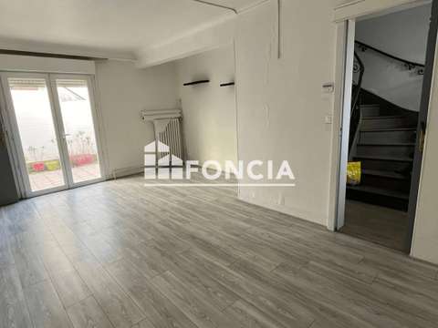 Vente maison 8 pièces Vente maison 8 pièces
