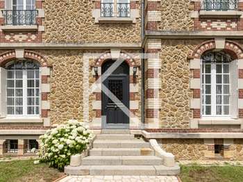 Vente maison 10 pièces Le Mans 72