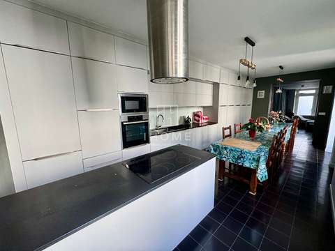 Vente maison 11 pièces