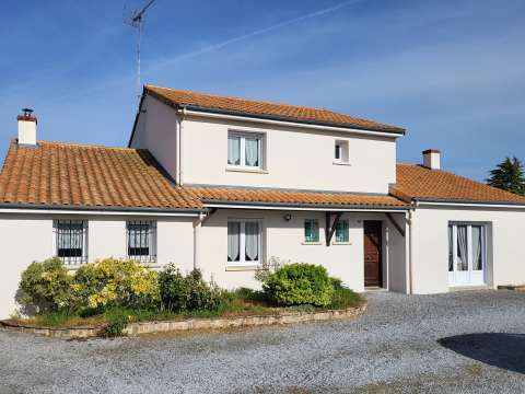 Vente maison 5 pièces Le Marillais 49