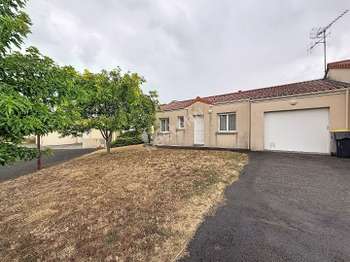 Vente maison 4 pièces Le Mesnil-en-Vallée 49