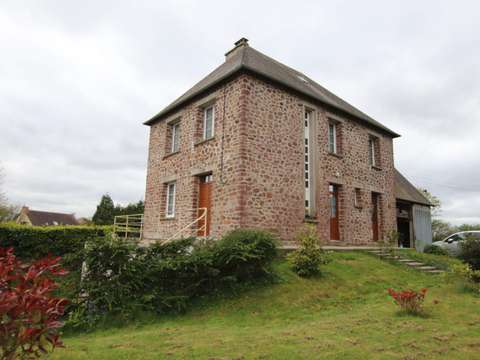 Vente maison 7 pièces Le Mesnil-Rouxelin 50