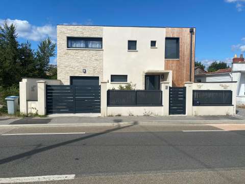 Vente maison 5 pièces Le Pellerin 44