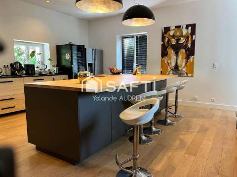 Vente maison 8 pièces