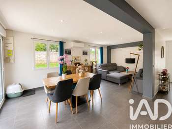 Vente maison 4 pièces Le Pian-Médoc 33