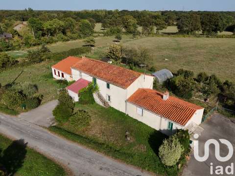 Vente maison 9 pièces Le Poiré-sur-Vie 85