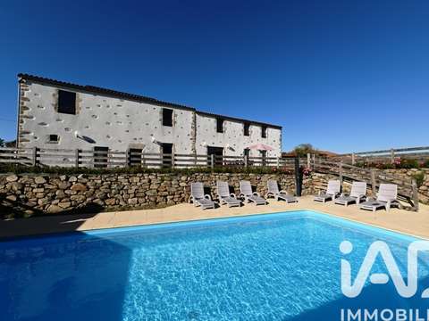 Vente maison 13 pièces Le Poiré-sur-Vie 85