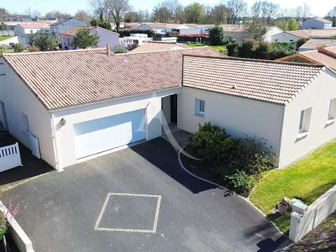 Vente maison 5 pièces Le Poiré-sur-Vie 85