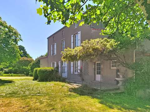 Vente maison 11 pièces