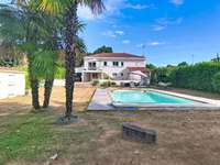 Vente maison 9 pièces