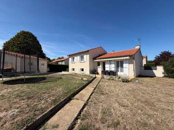 Vente maison 6 pièces Le Puiset-Doré 49