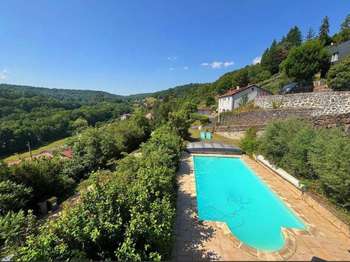 Maison 10 pièces 220 m² · à Le Puy-en-Velay · 220 m² · 439 000 €