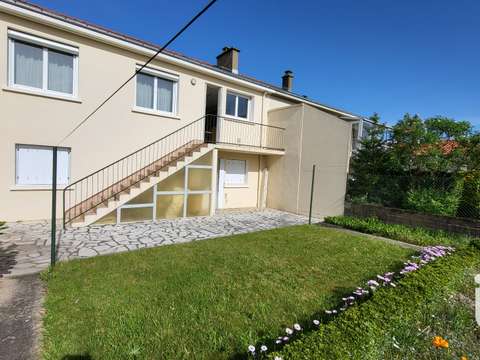 Vente maison 5 pièces Le Puy-Saint-Bonnet 49