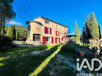 Vente maison 10 pièces Le Revest-les-Eaux 83