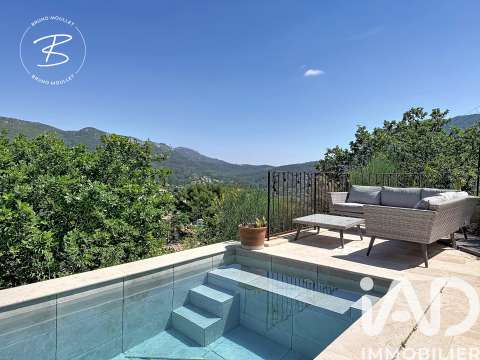 Vente maison 7 pièces Le Revest-les-Eaux 83