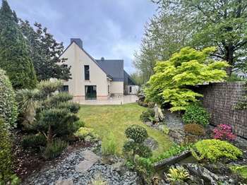 Vente maison 8 pièces Le Rheu 35