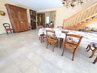 Vente maison 9 pièces