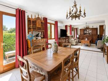 Vente maison 6 pièces Le rouet 13