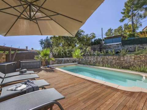 Vente maison 6 pièces Le Rouret 06