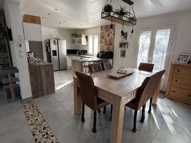 Maison 6 pièces 130 m² · à Le Subdray · 130 m² · 295 000 €