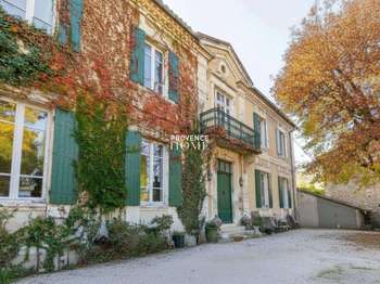 Vente maison 9 pièces Le Thor 84