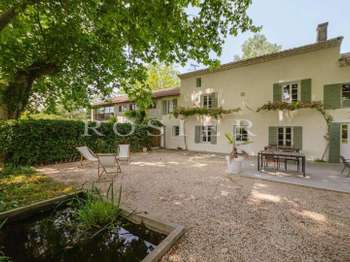 Vente maison 16 pièces Le Thor 84