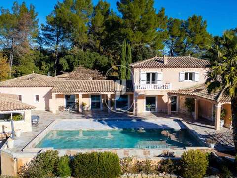 Vente maison 7 pièces Le Thoronet 83
