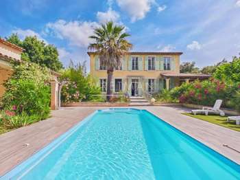 Vente maison 10 pièces Le Thoronet 83