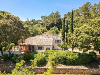 Vente maison 4 pièces Le Thoronet 83