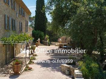 Vente maison 7 pièces Le Thoronet 83