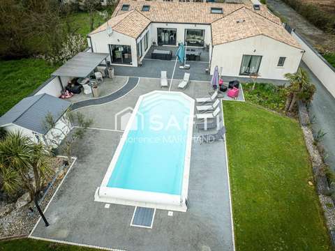 Vente maison 6 pièces Le Thou 17