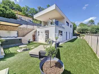 Vente maison 4 pièces Le Tignet 06
