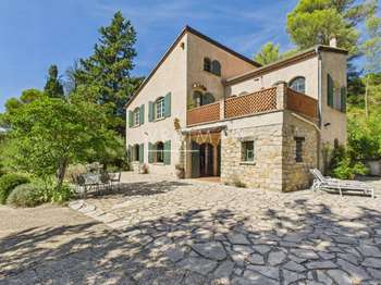 Vente maison 7 pièces Le Val 83