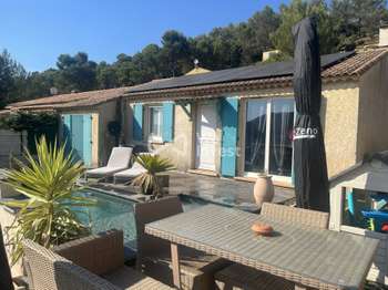Vente maison 4 pièces Le Val 83