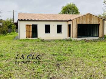 Vente maison 6 pièces Le Vanneau-Irleau 79