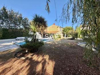 Vente maison 6 pièces Le Vanneau-Irleau 79