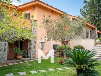 Vente Maison 9 chambresLecci