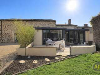 Vente maison 12 pièces