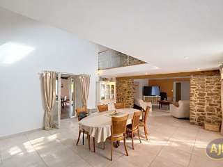 Vente maison 12 pièces