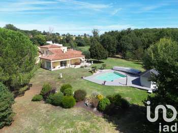Vente maison 9 pièces Lempaut 81