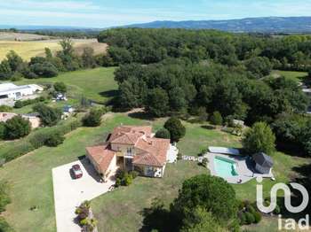 Vente maison 9 pièces