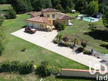 Vente maison 9 pièces