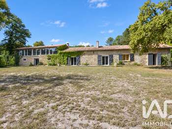 Vente Maison 5 chambresLéogeats